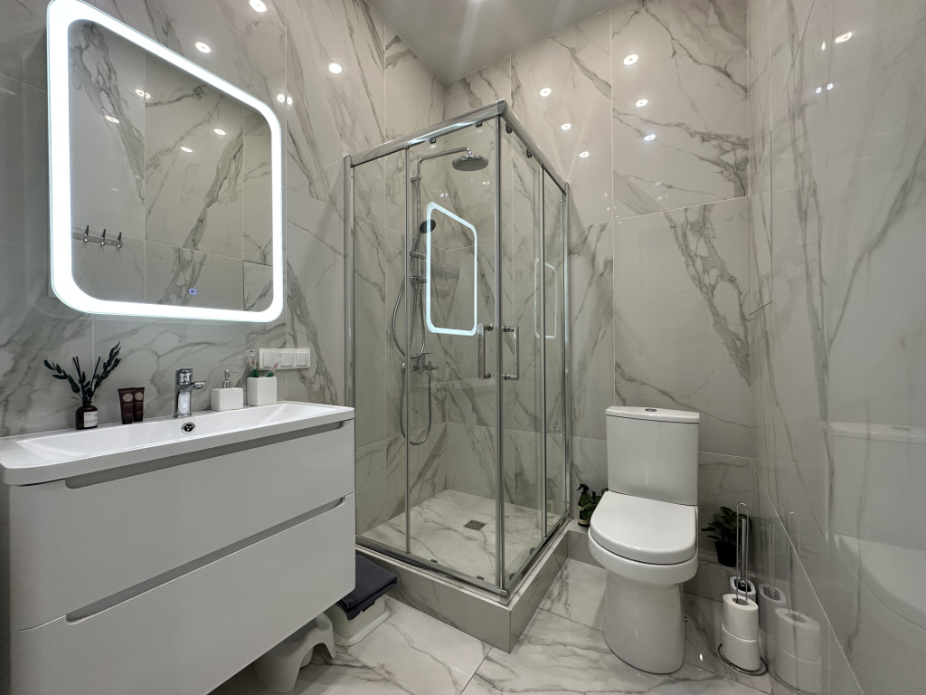 Квартира Дизайнерская Евротрешка Top Rooms в ЖК Зиларт