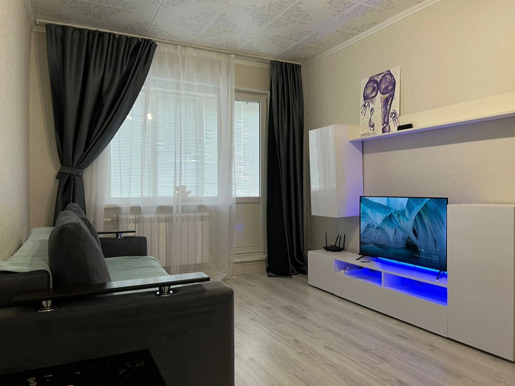 Tolstoy Na Pushkinskoy Apartments