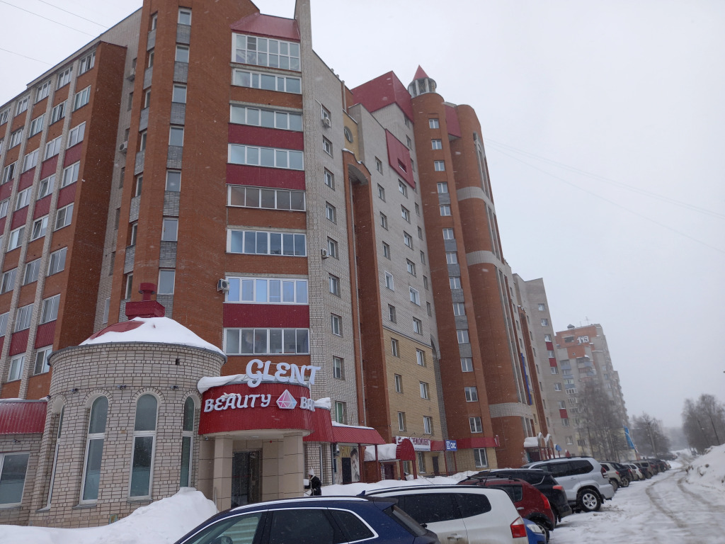 Uyutnaya Retro-Kvartira U Zdravy Flat