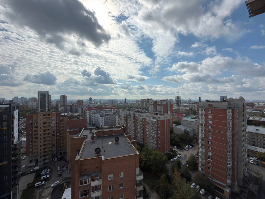 Квартира рядом с ТРЦ Галерея