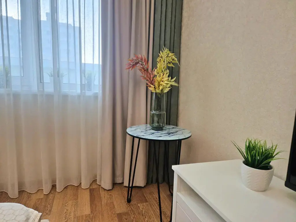 Квартира Виталий HouseRent Двухкомнатная по пр. Строителей, 80