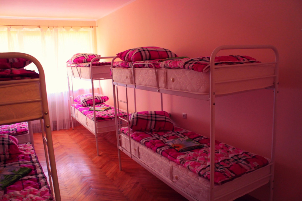 Hostel Iskra