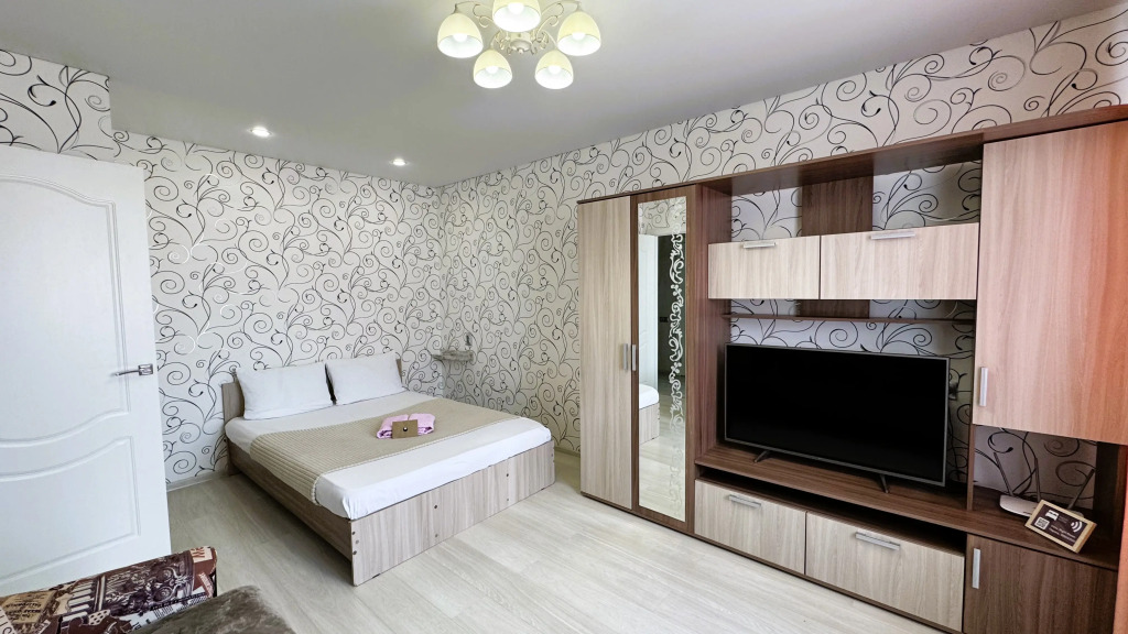 Квартира Right Room на Братьев Луканиных 11