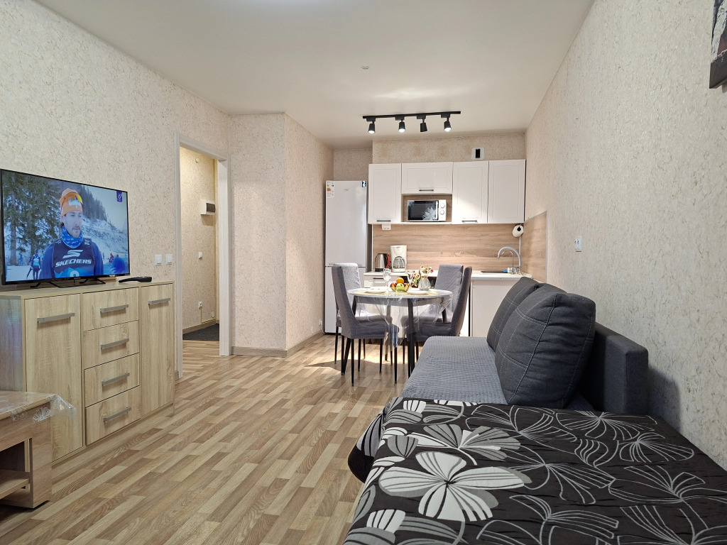 Квартира на Районной 57к1с2