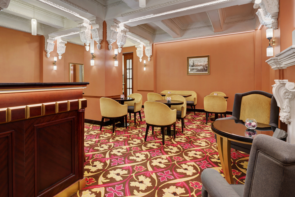 5 ★ Отель Hilton Москва Ленинградская