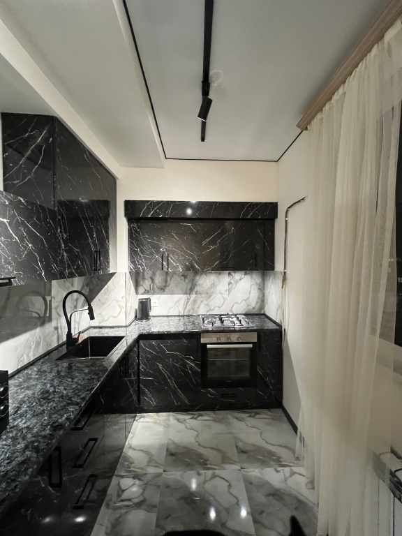 Квартира Downtown With 2 Bedrooms and 1 living room