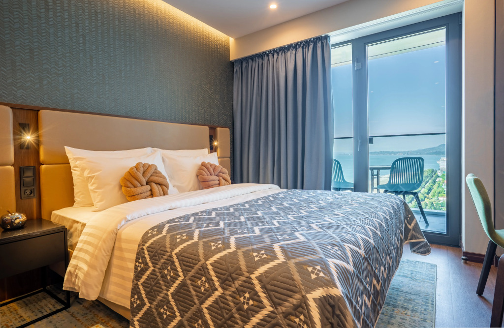 Апартаменты Designer Sea View in Alliance Privilege