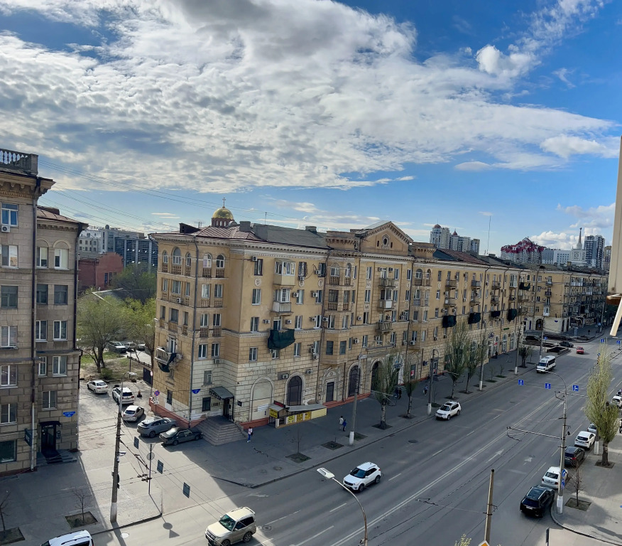 Апартаменты Просторные в Центре Волгограда