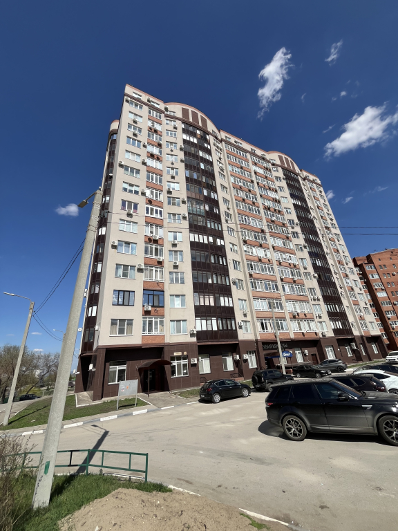 Квартира Просторная рядом с Сити парком