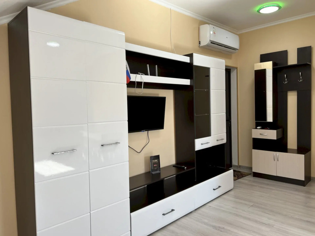 Апартаменты 066 Мира, 3