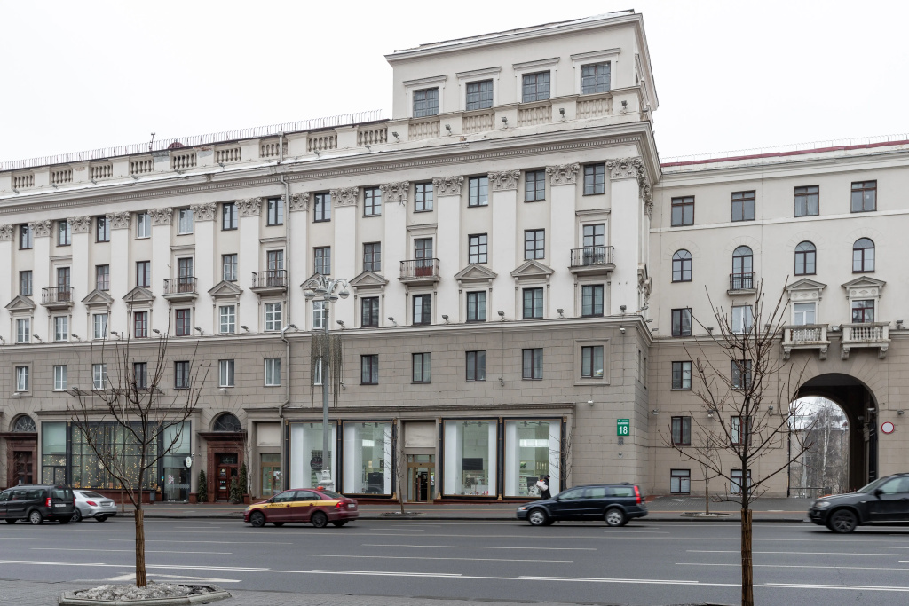 Апартаменты в классическом стиле в центре