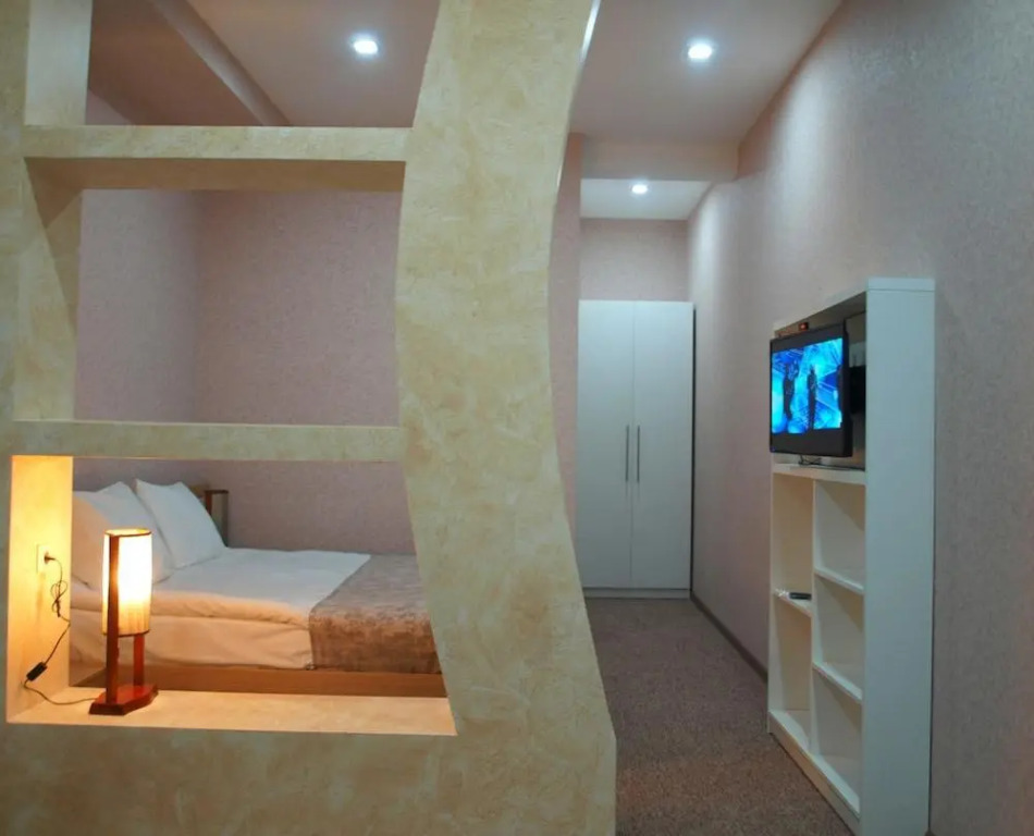 Liel Hotel
