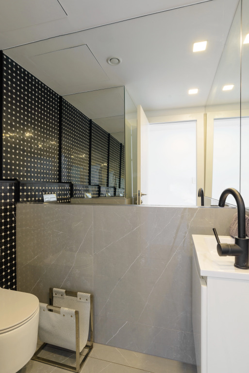 Апартаменты Luxury with Terrace & Sea View by FeelHome