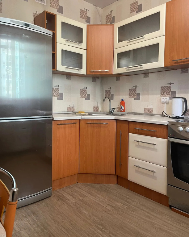 Mini - Otel' V8