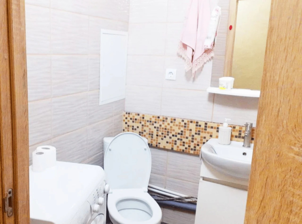 Квартира Live-In-Comfort на Творчества 1к1
