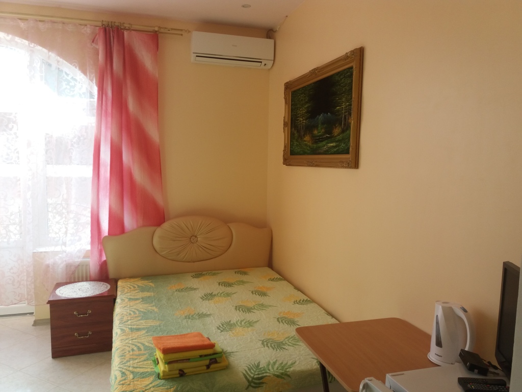 судак комнаты. судак гранд отель судак. судак комнаты. астарта морская ул. жильё в судаке южнобережная 17а с кухней.