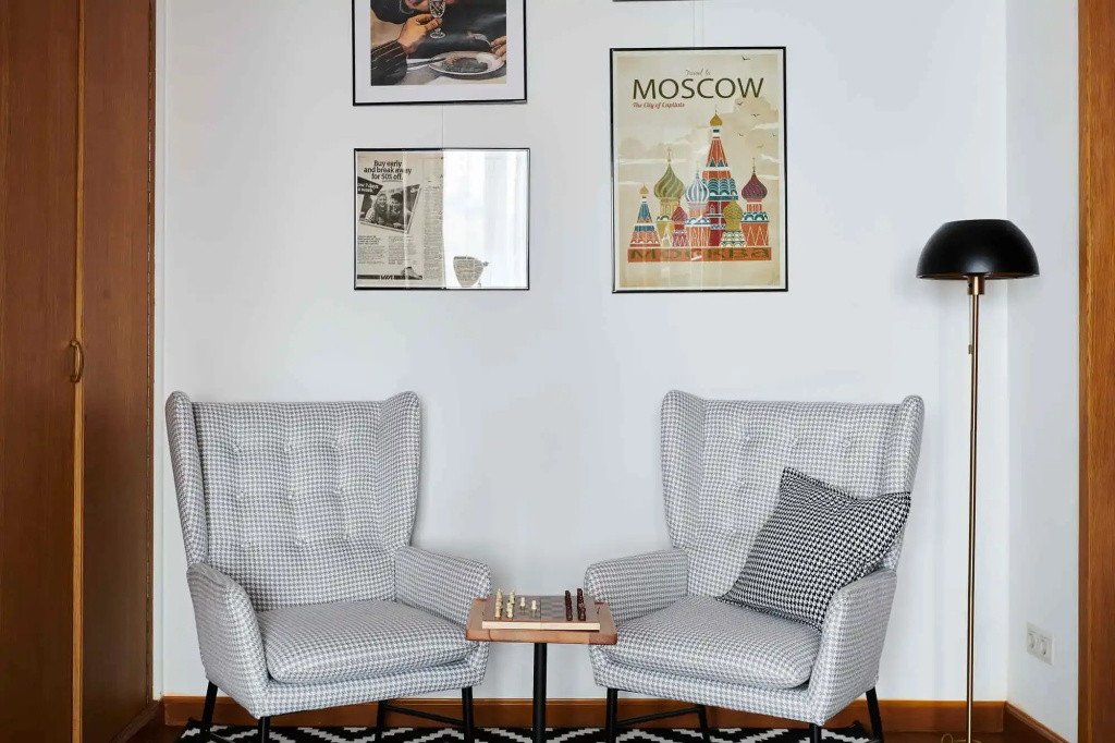 Квартира GM Apartments у Патриарших Прудов с Тремя Спальнями