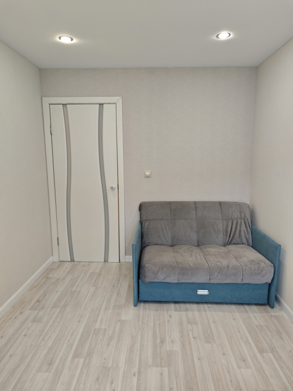 Квартира Двухкомнатная квартира в центре Кронштадта