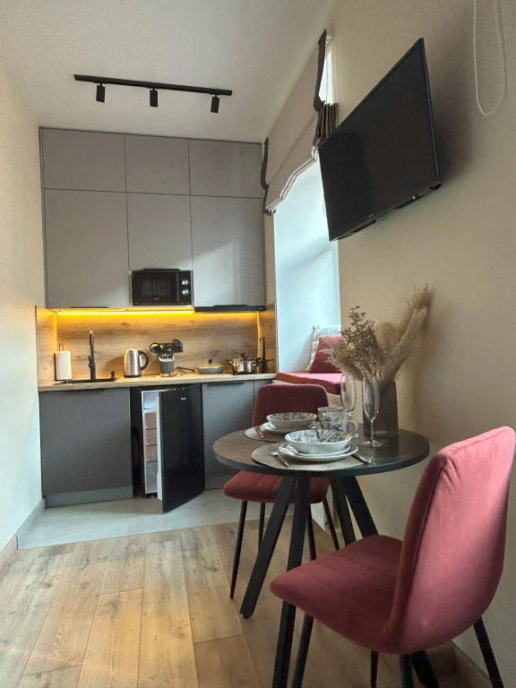 Квартира Новая Студия Home10 в Центре на Полтавской