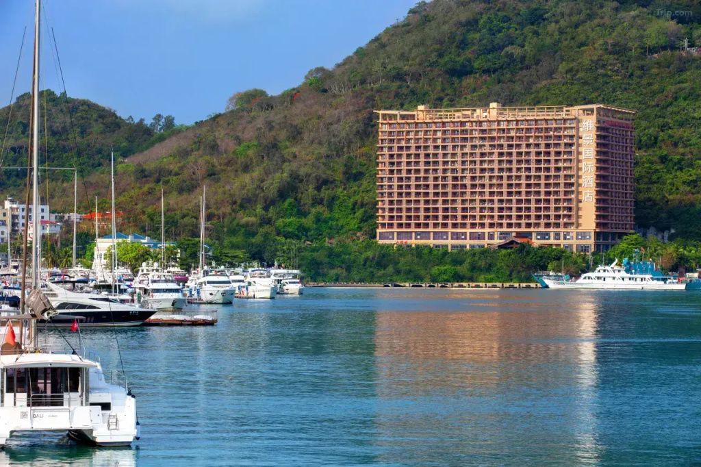 Отель Grand Metropark Bay Sanya