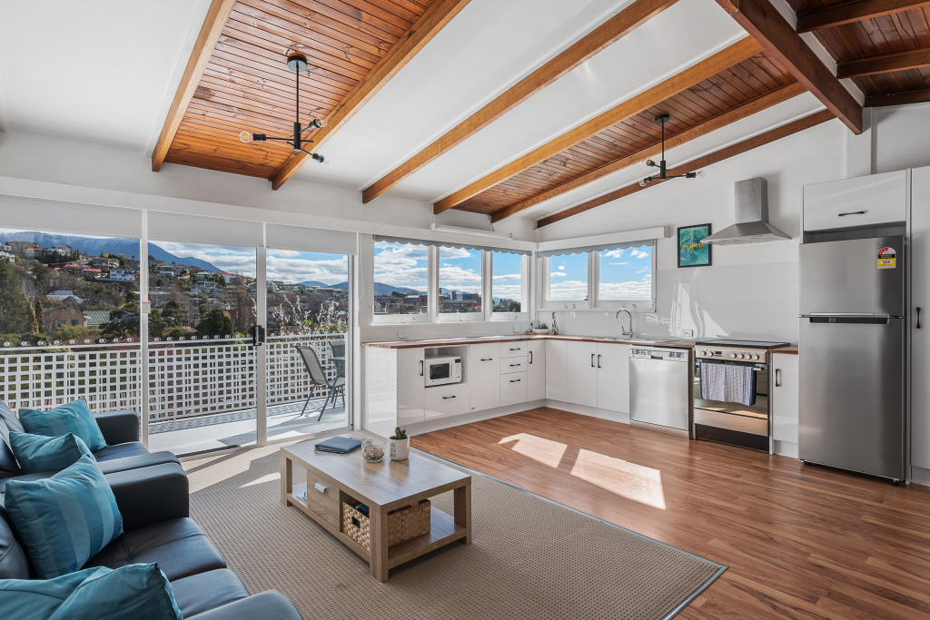 Апартаменты Long Beach House