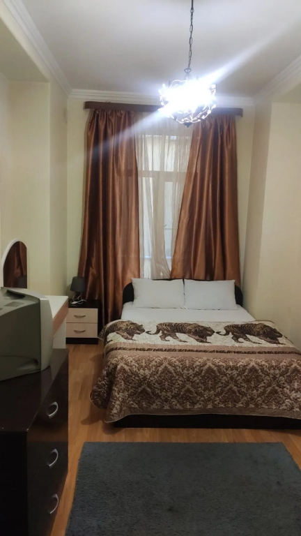 Aleksa Living quarters