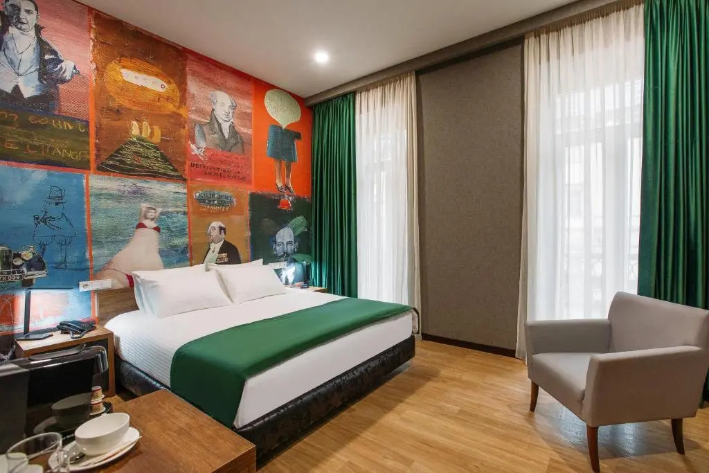 Theory Hotel