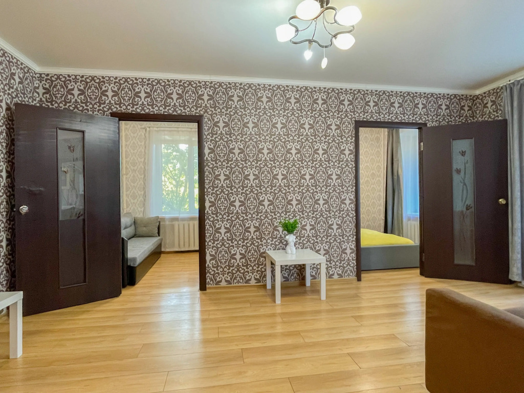 Апартаменты 3-к. квартира, 55 м², 4/5 эт.