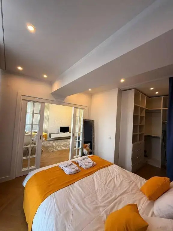 Апартаменты Latifa Residence