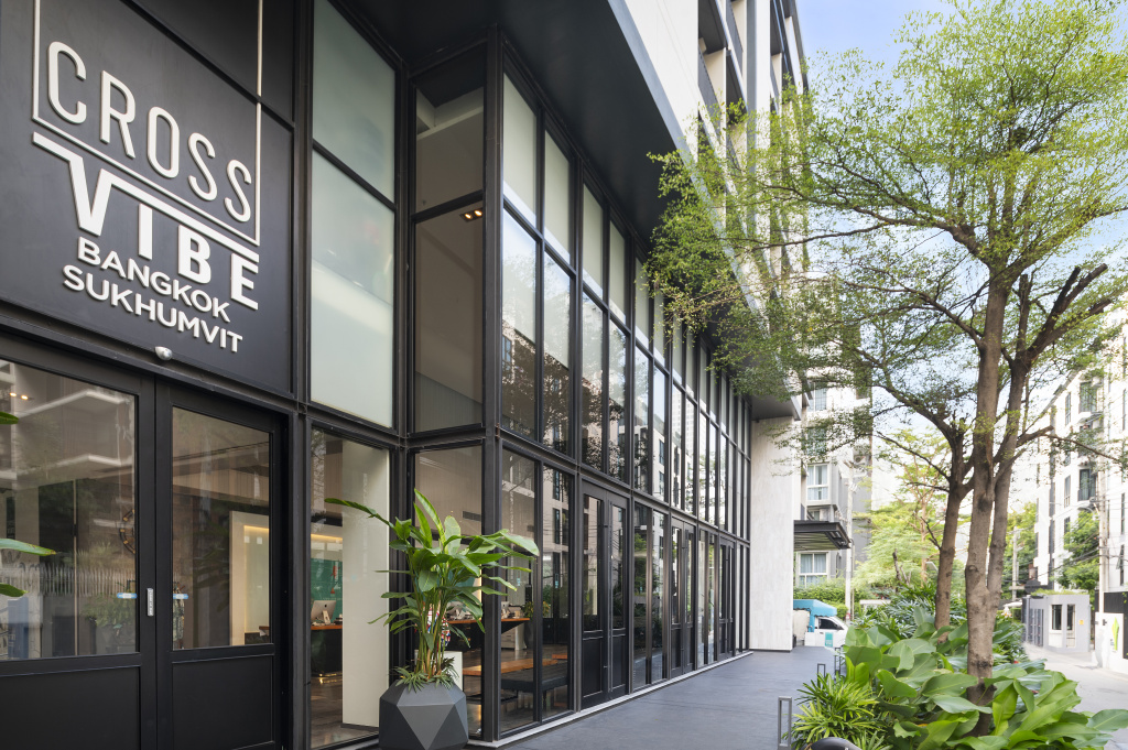 Отель Cross Vibe Bangkok Sukhumvit