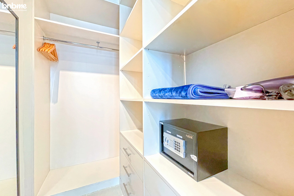 Апартаменты bnbmehomes | The Residence Tower-6 | 2B in DT-501