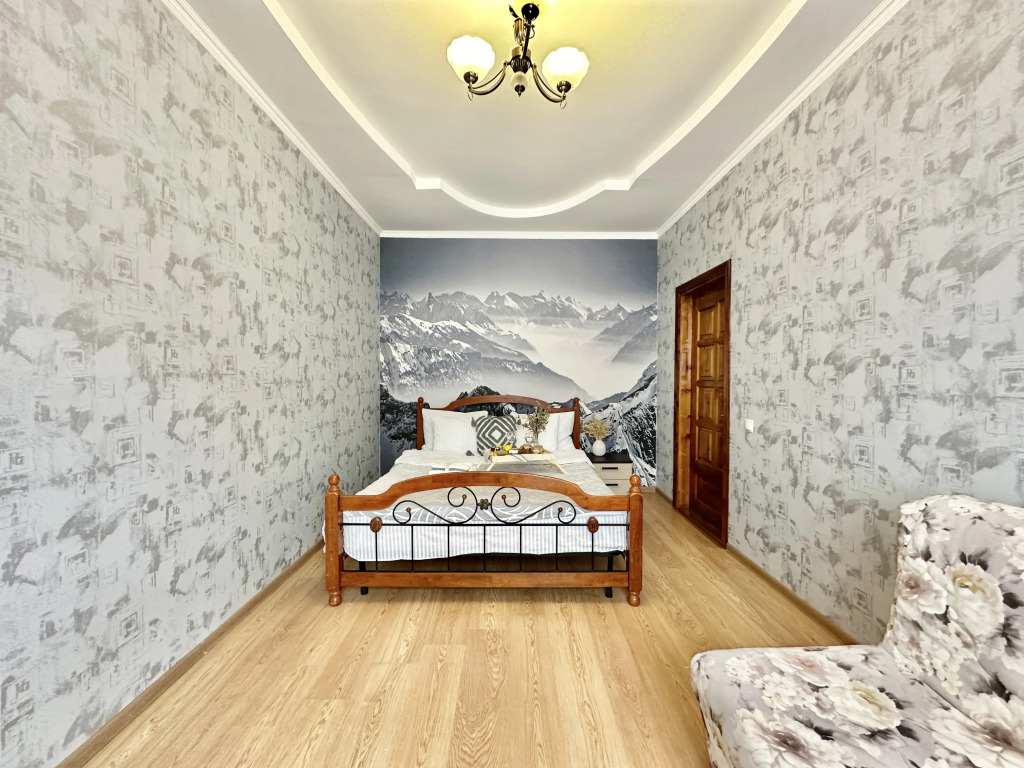 Квартира ArtHouse Dombay 8