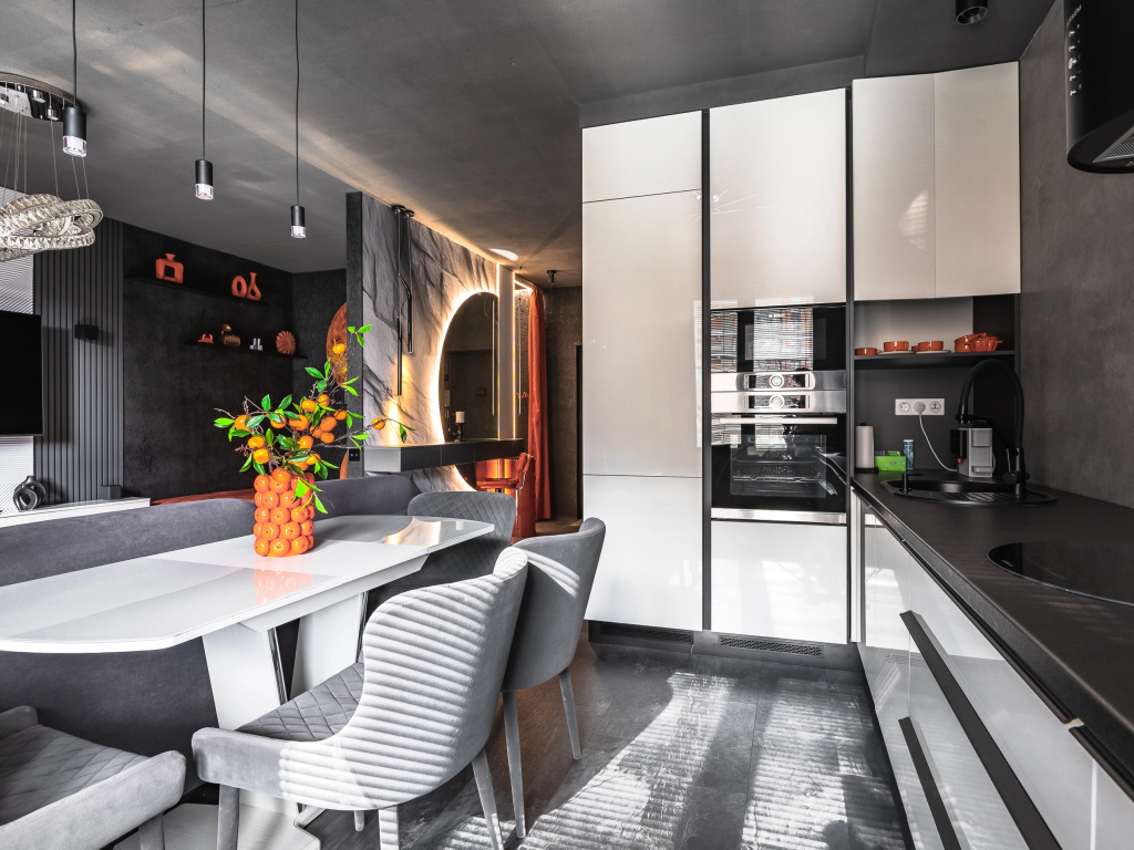 Lunnaya Studiya Flat