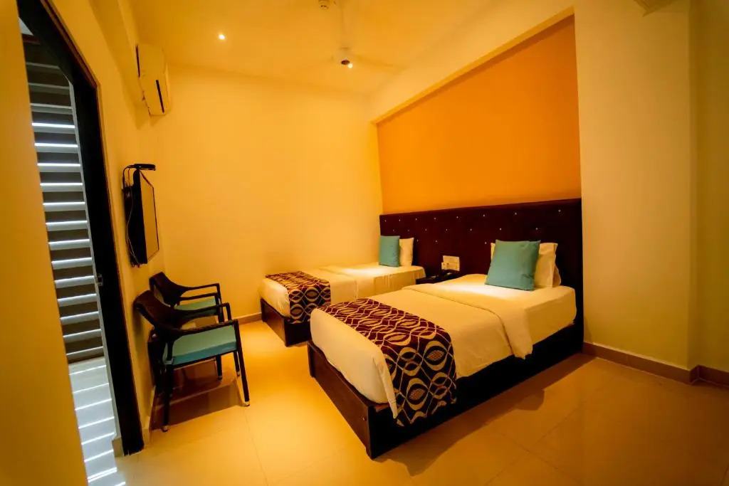 Отель Trincomalee Beach Resort & Spa