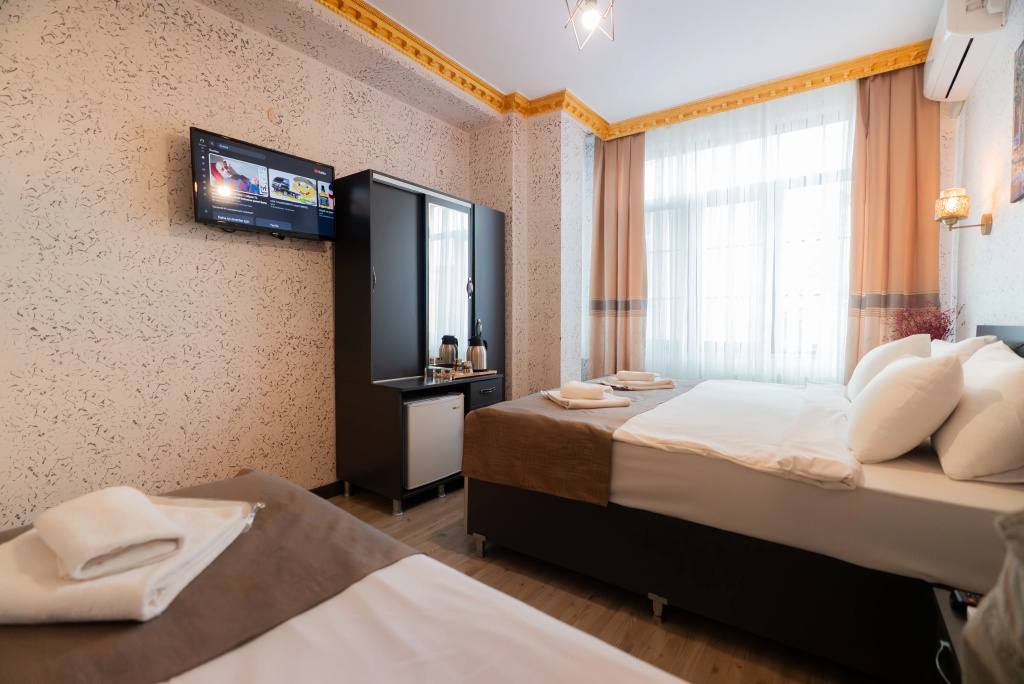 Golden Horn Park Hotel