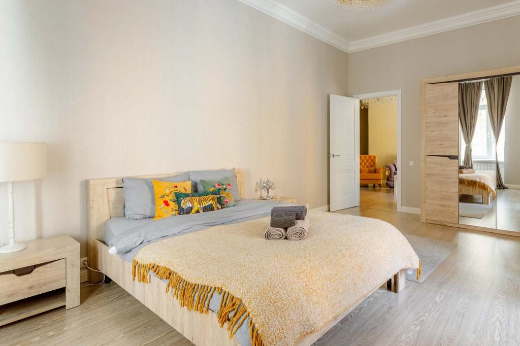 Luchshaya Kvartira with 3 bedrooms near Kremlin