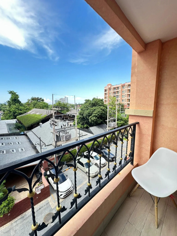 Апартаменты Seven Seas Resort C402 -beautiful studio in the largest condo on Jomtien