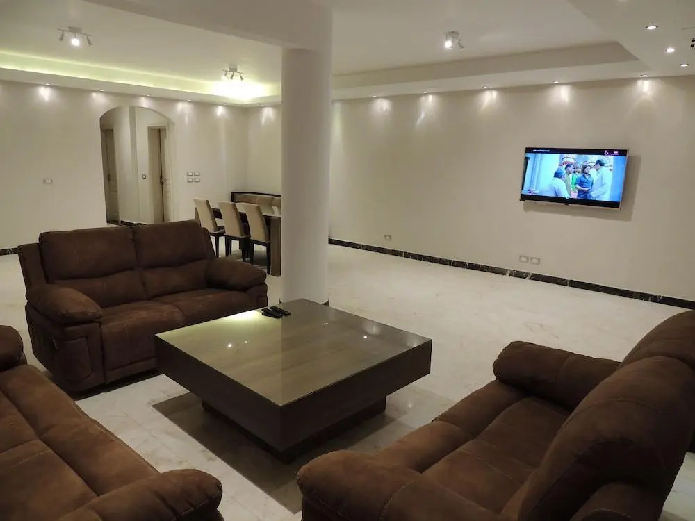 Апартаменты Sultan Luxurious Townhouse Near AUC