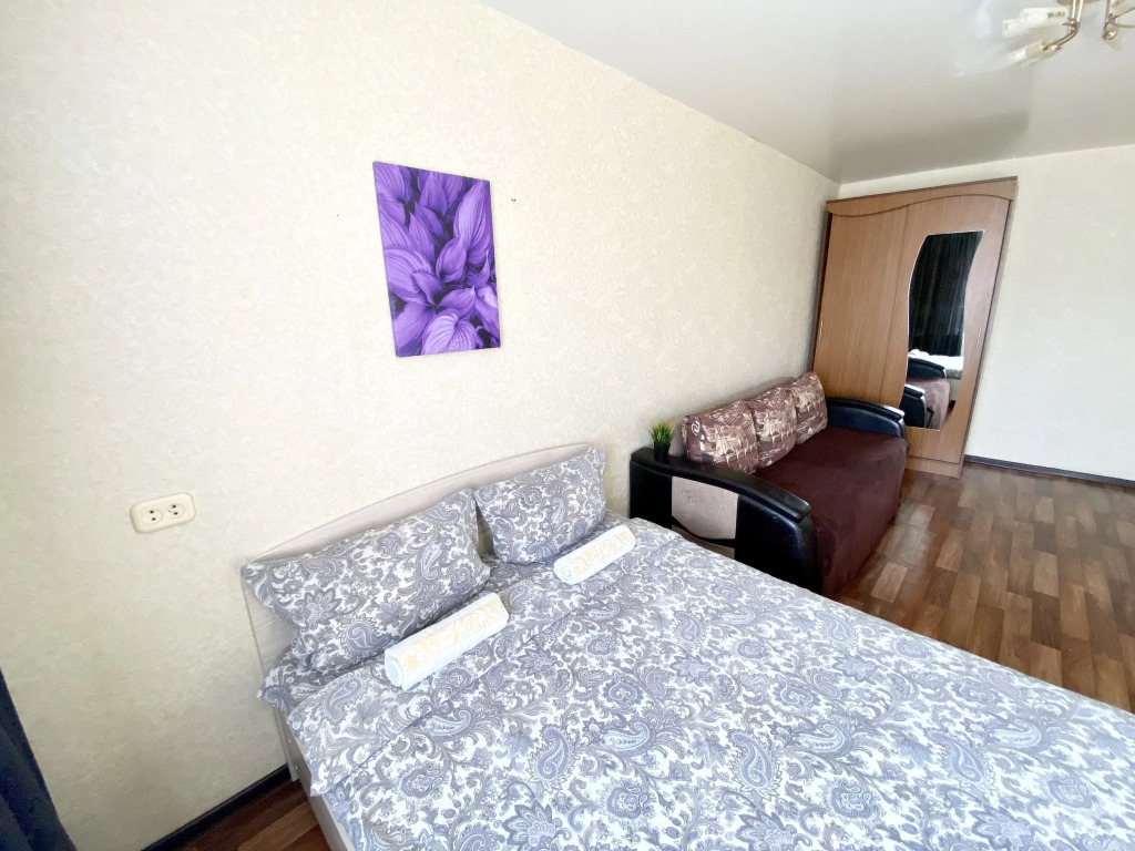 Квартира на Комарова 4