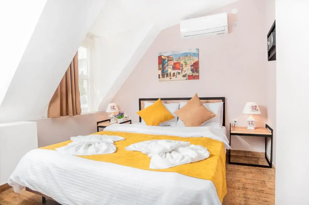 Diuma Hotel