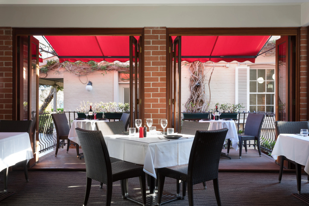 Отель Ramada by Wyndham Brisbane Windsor