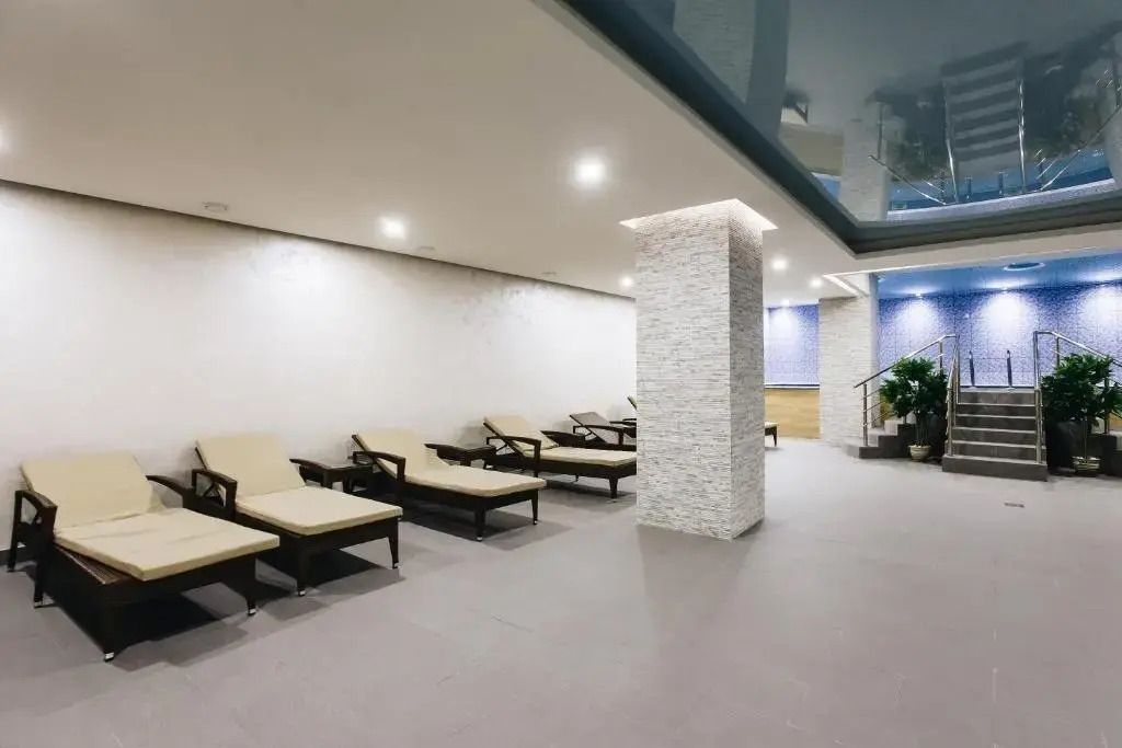 Renion Park Hotel