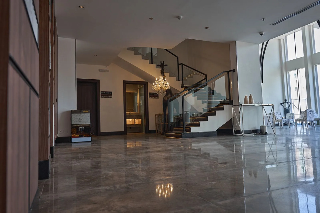 Marvelous Hotel