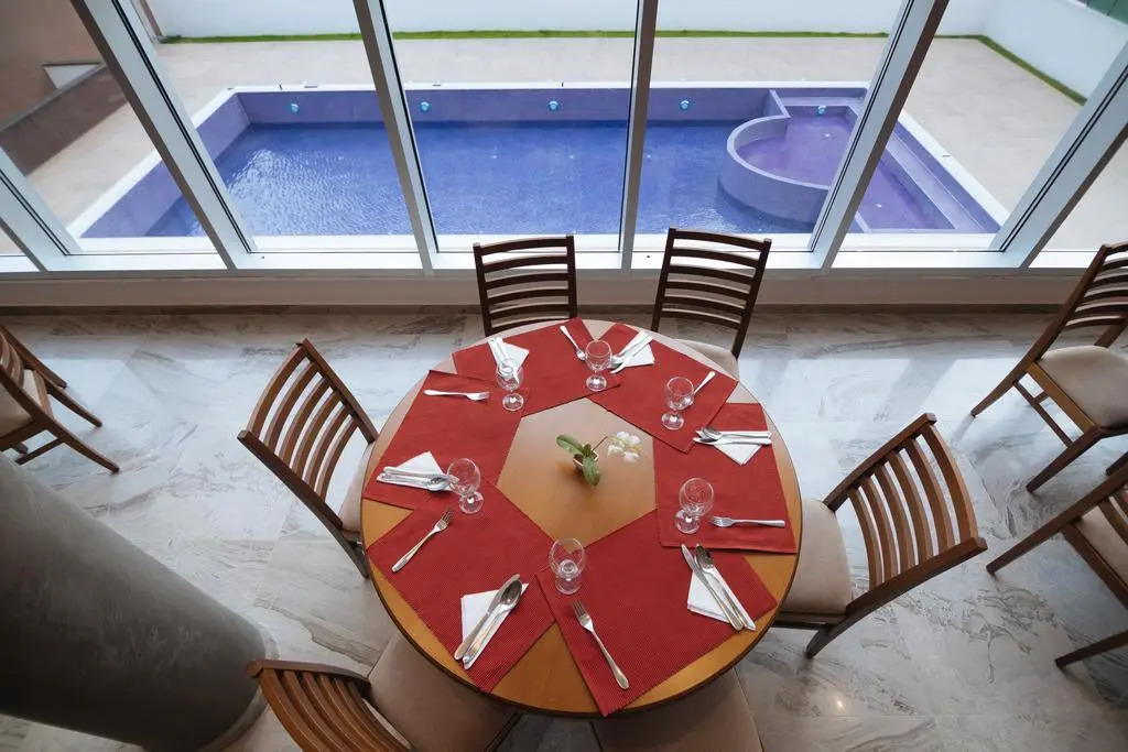 Horizont Hotel