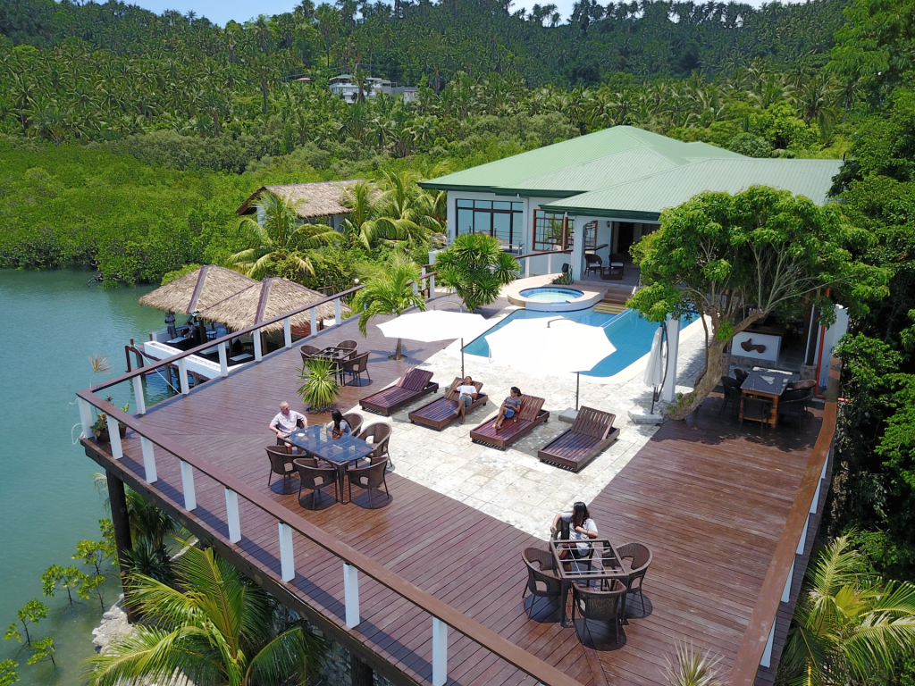 Edgewater Dive & Spa Resort