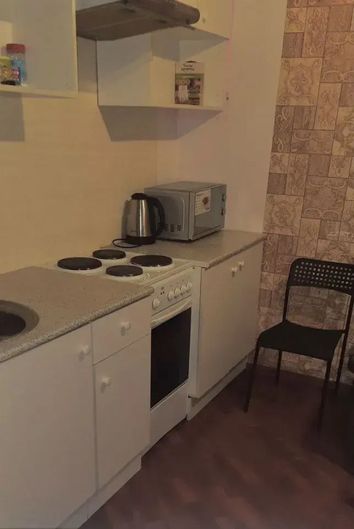 Квартира на Академической площади, 3