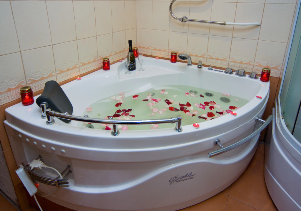 Квартира трёхкомнатная Вельская 1