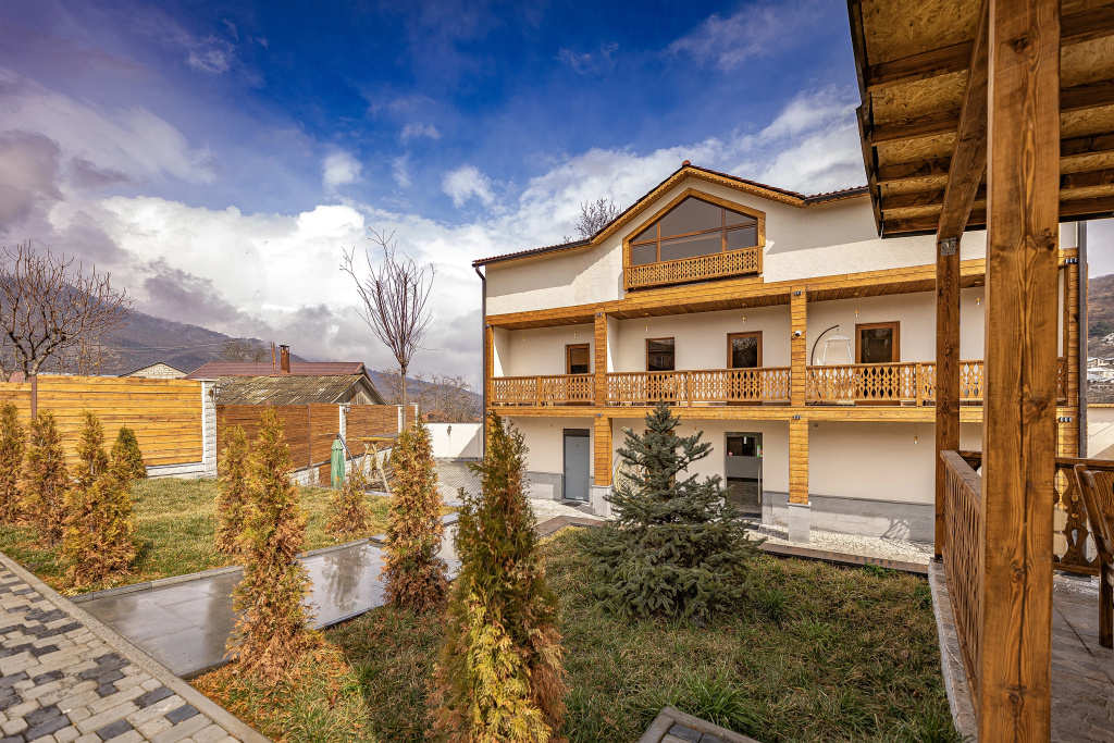 Отель Taniqinn Dilijan
