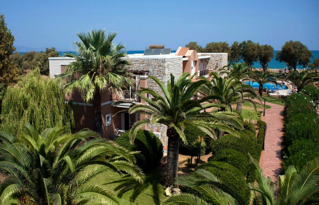 Отель Lito Beach