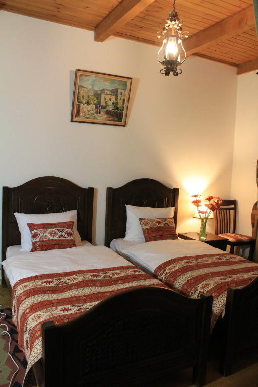 Hinyard Hotel